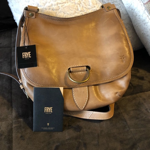 Frye Handbags - Frye Lucy crossbody